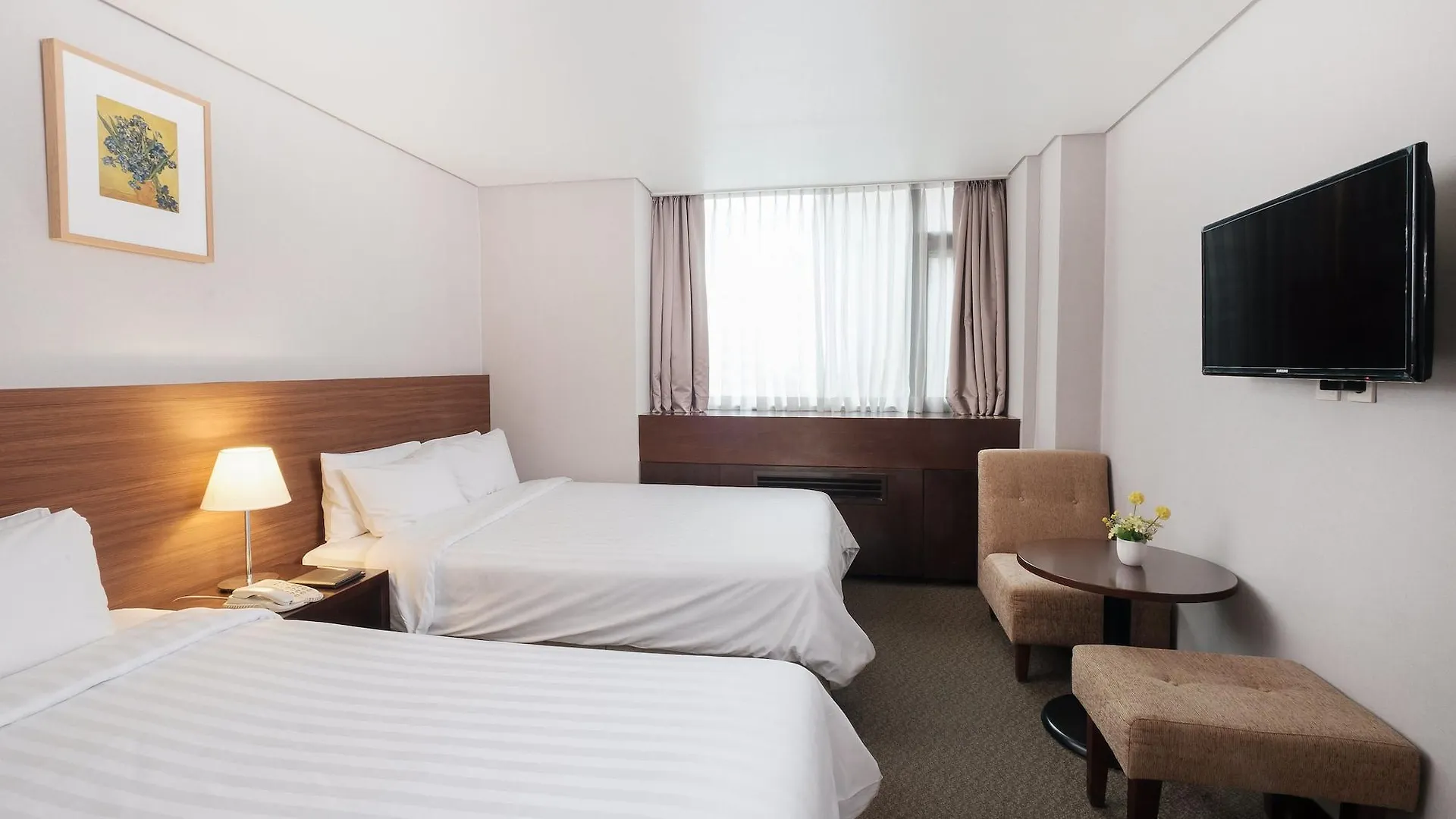 New Seoul Hotel Myeongdong