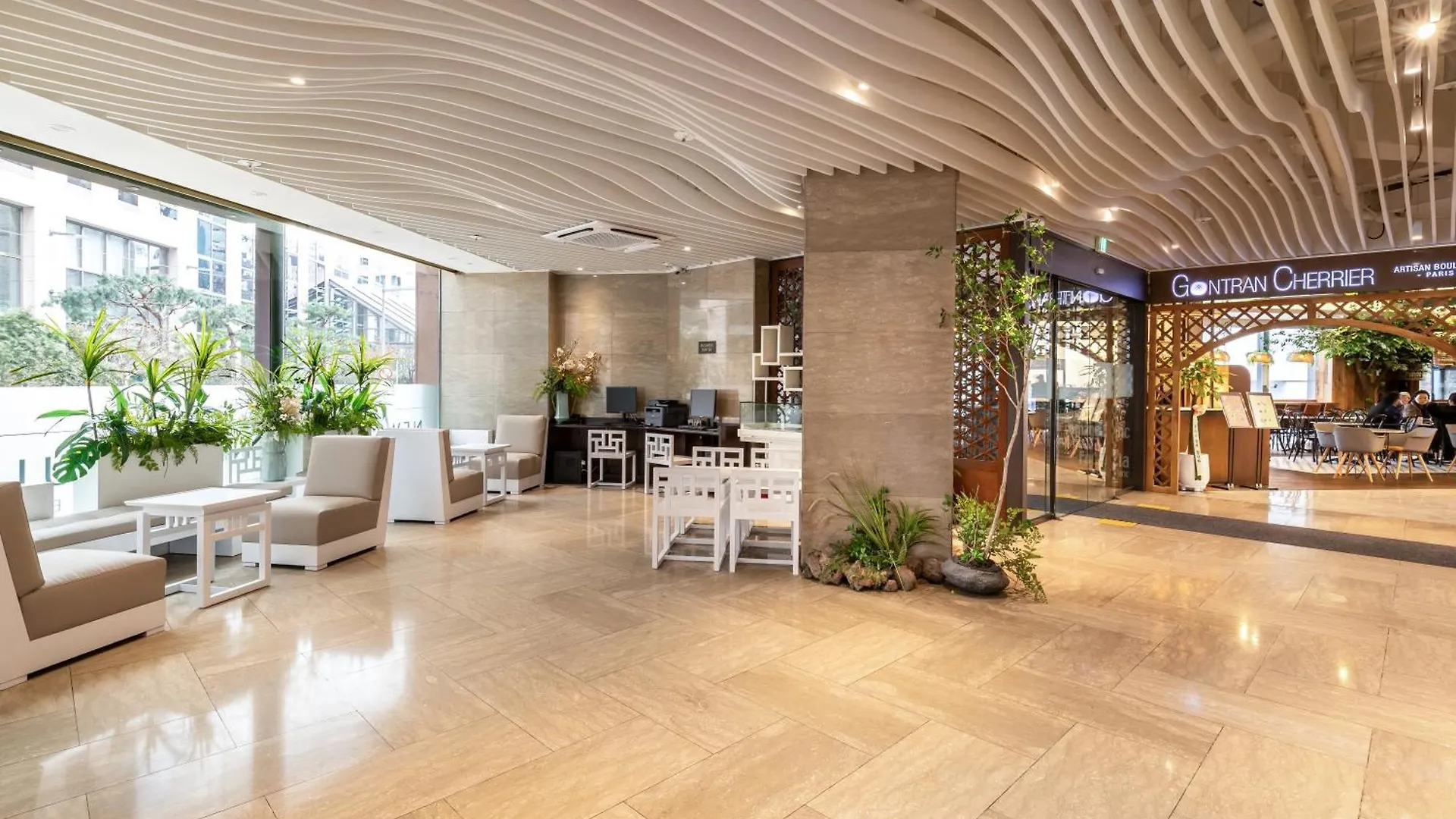 New Seoul Hotel Myeongdong