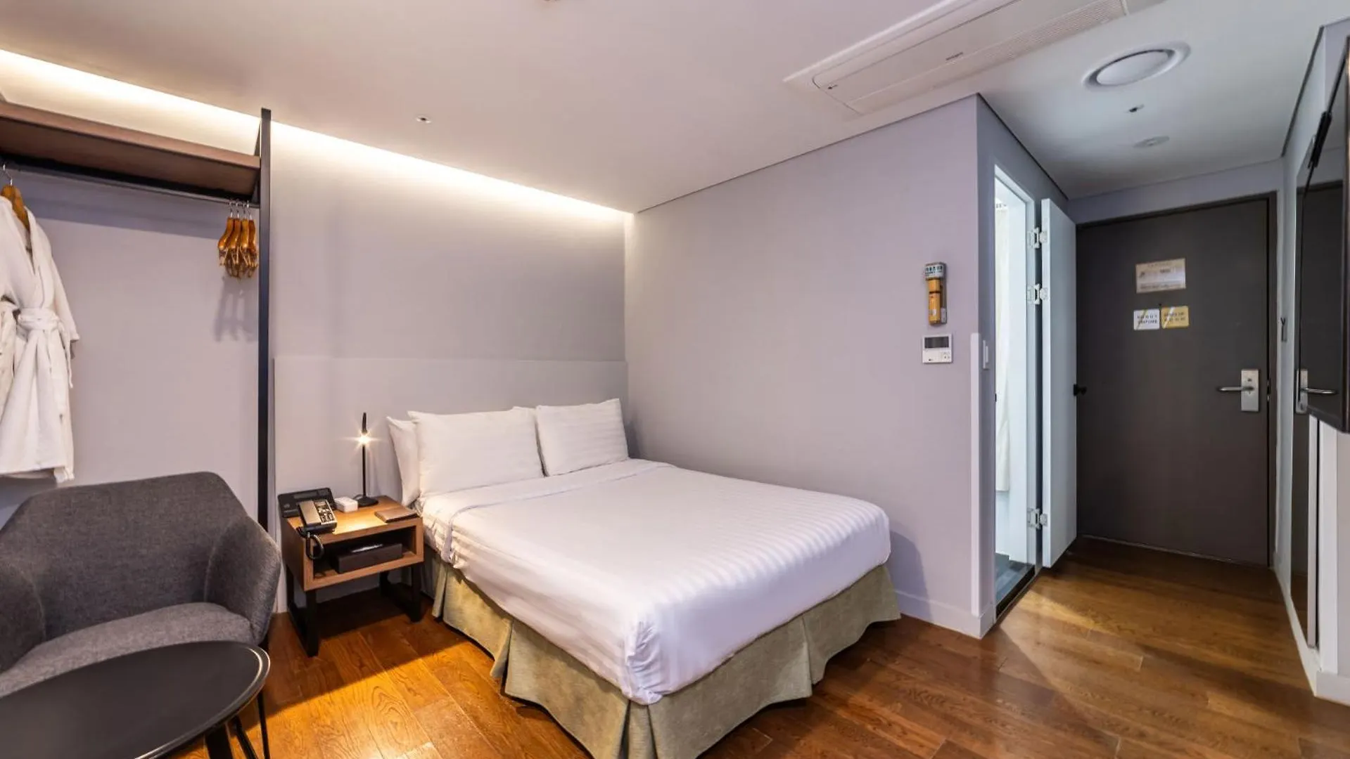New Seoul Hotel Myeongdong
