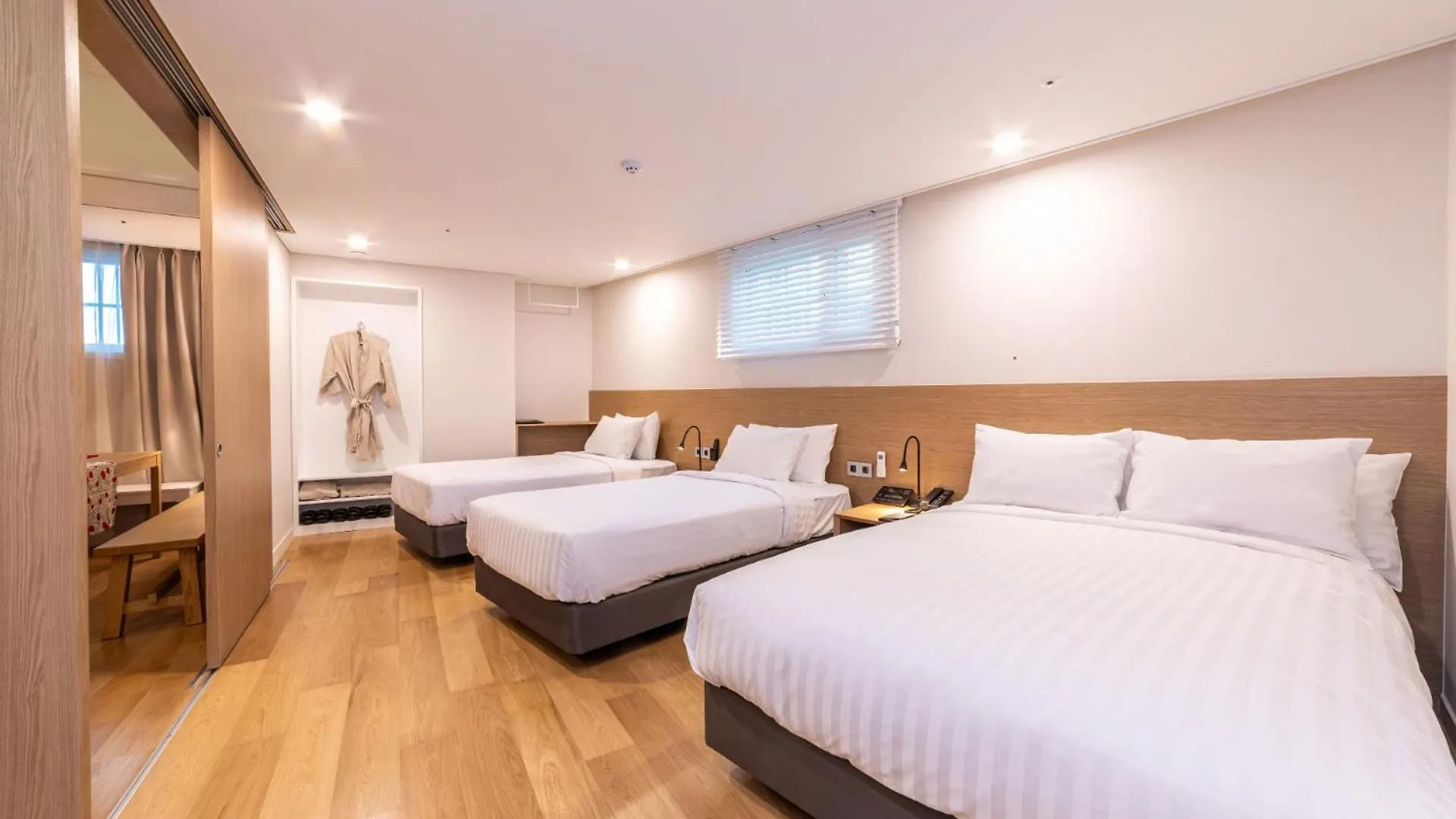 New Seoul Hotel Myeongdong