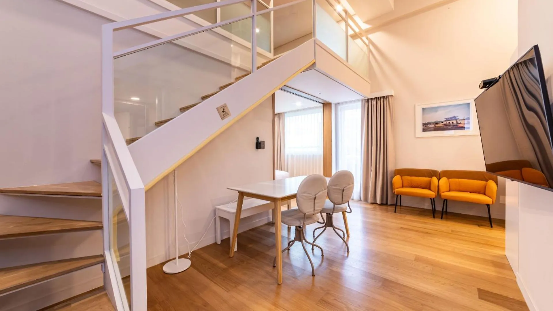 New Seoul Hotel Myeongdong 3*,  South Korea