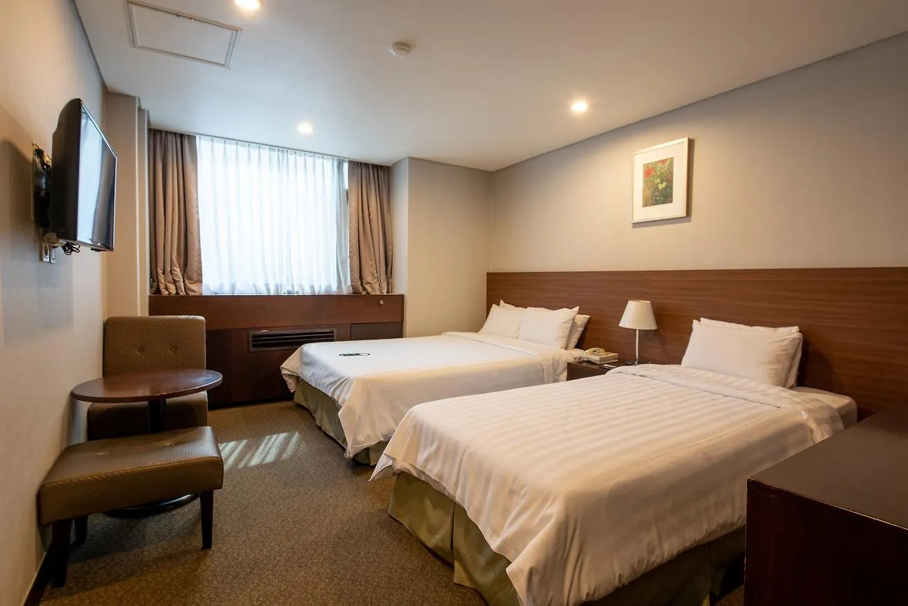 New Seoul Hotel Myeongdong
