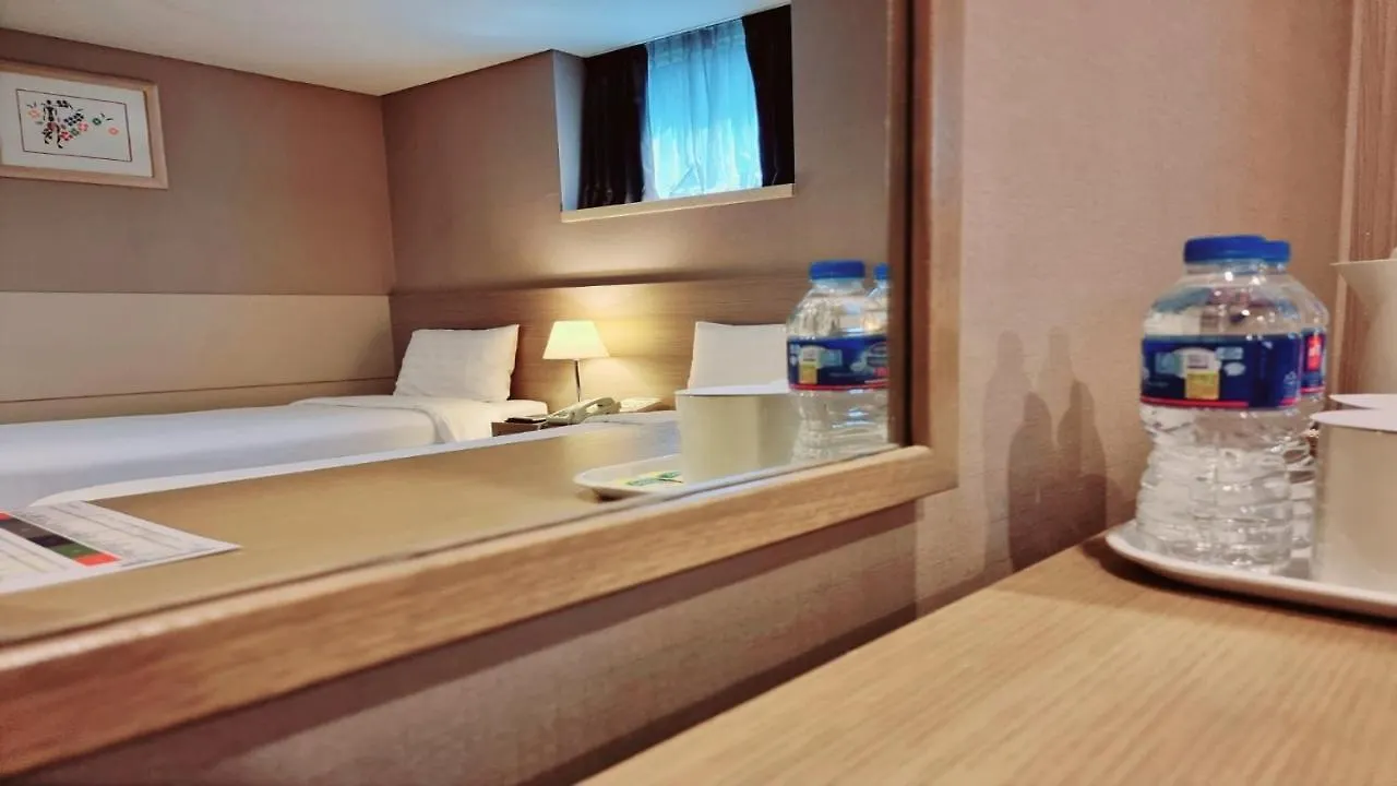 New Seoul Hotel Myeongdong