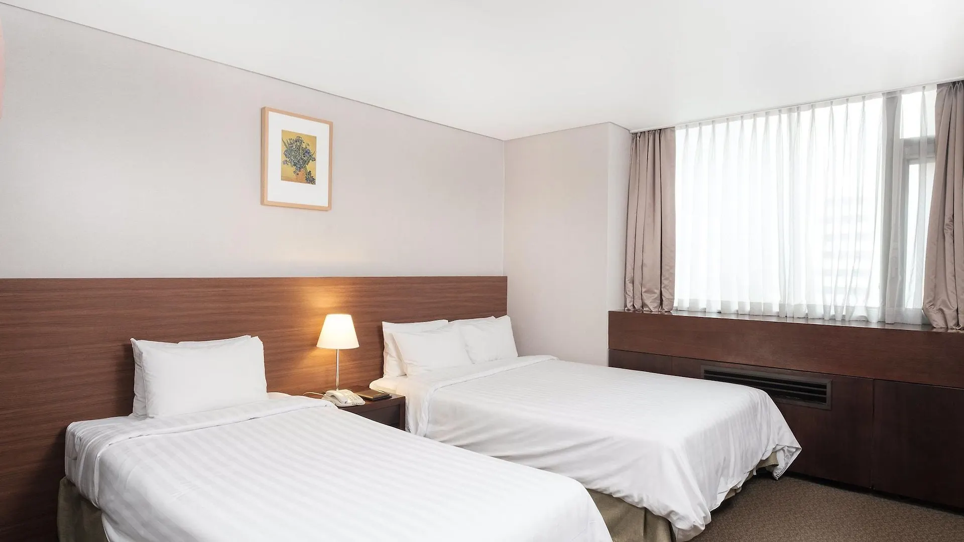 New Seoul Hotel Myeongdong