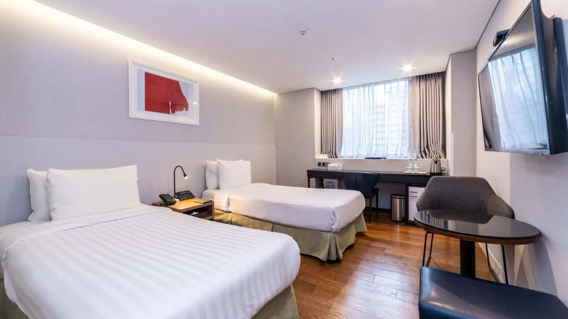 New Seoul Hotel Myeongdong