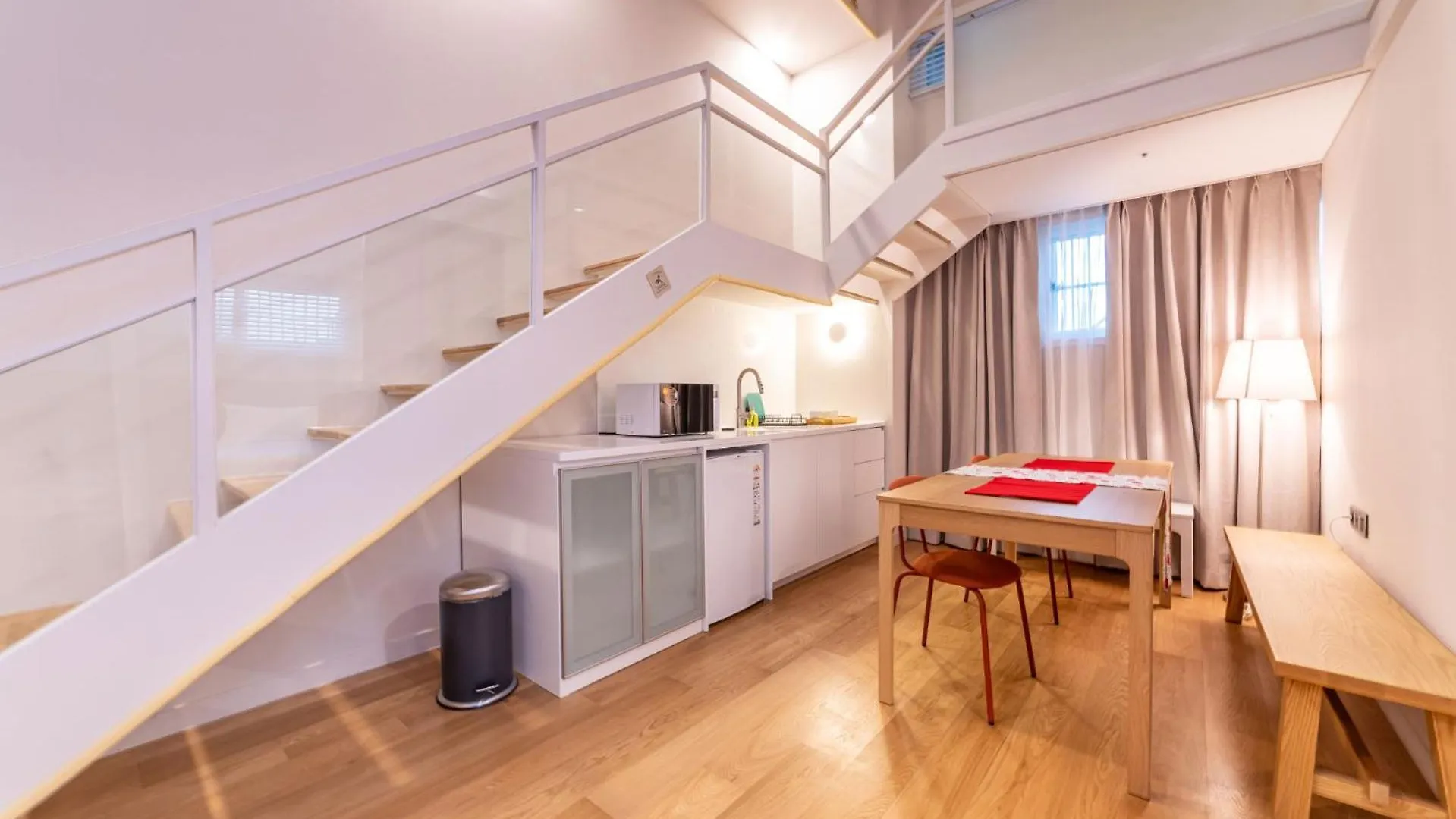 New Seoul Hotel Myeongdong 3*,  Jižní Korea